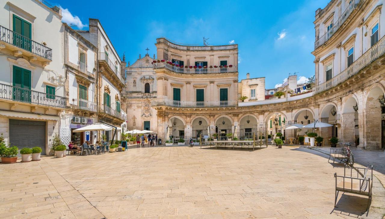 Shiny House Elegant Apartment In The City Center Martina Franca Exterior foto